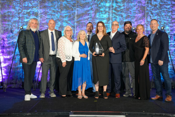 Hoosier CarpetsPlus_AFI Retailer of the Year 2025